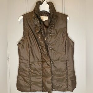 Merona Olive Colored Puffer Vest Size S